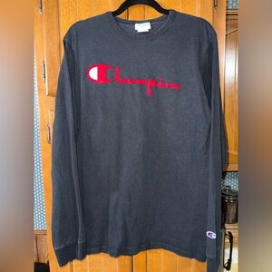 Vintage Champion Black Long Sleeve T-Shirt Men’s Large Red Logo Graphic 90s/Y2K